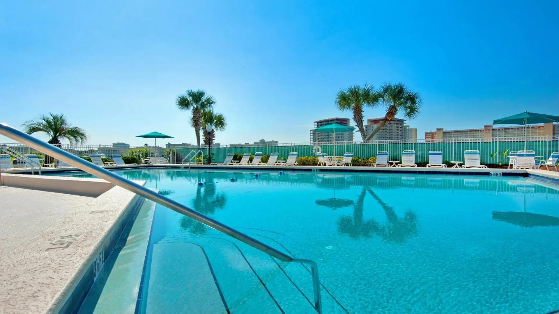 Apartment Dolphin Point 601C- By Holiday Isle Properties Destin
